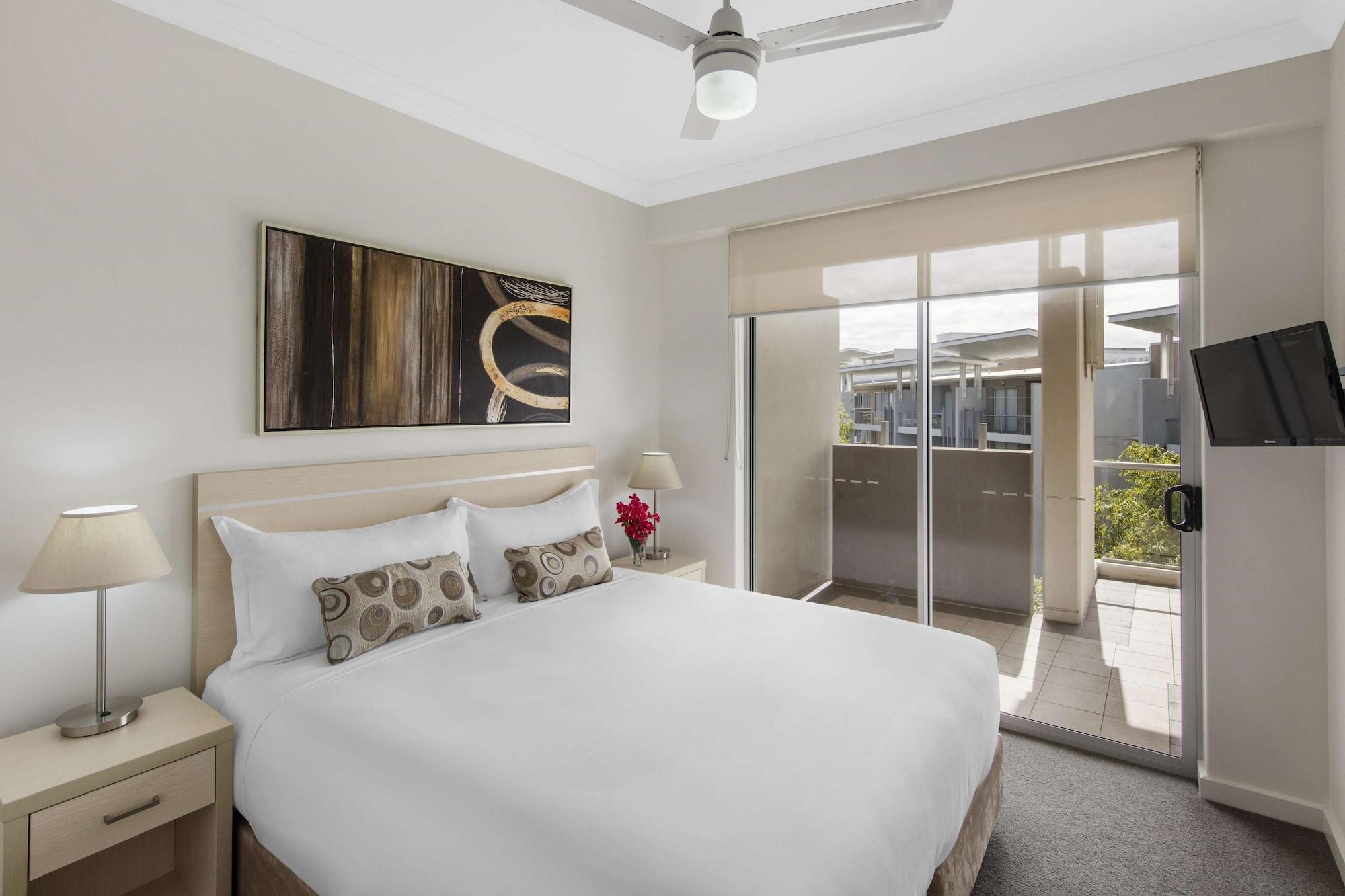 Oaks Brisbane Mews Suites Екстер'єр фото